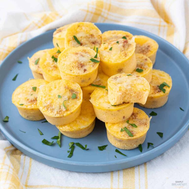 Bouchées aux œufs, bacon et gruyère inspirées de Starbucks